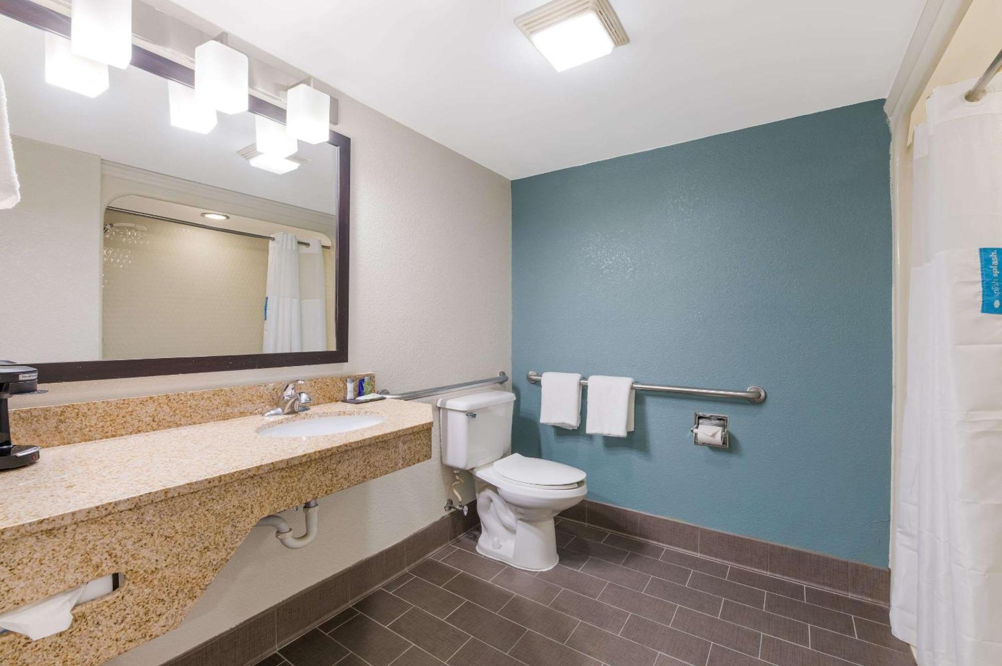 Sleep Northlake 3*