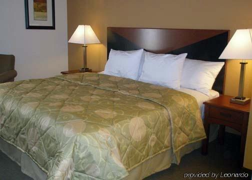 Sleep Northlake Inn